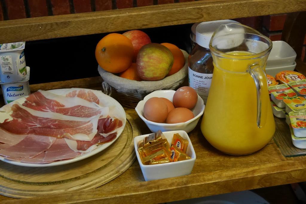 Auberge Le Rabelais Malay-le-Petit Eksteriør billede