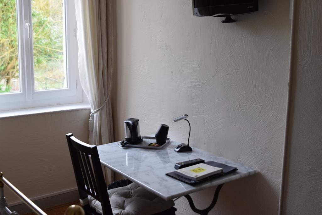 Auberge Le Rabelais Malay-le-Petit Eksteriør billede