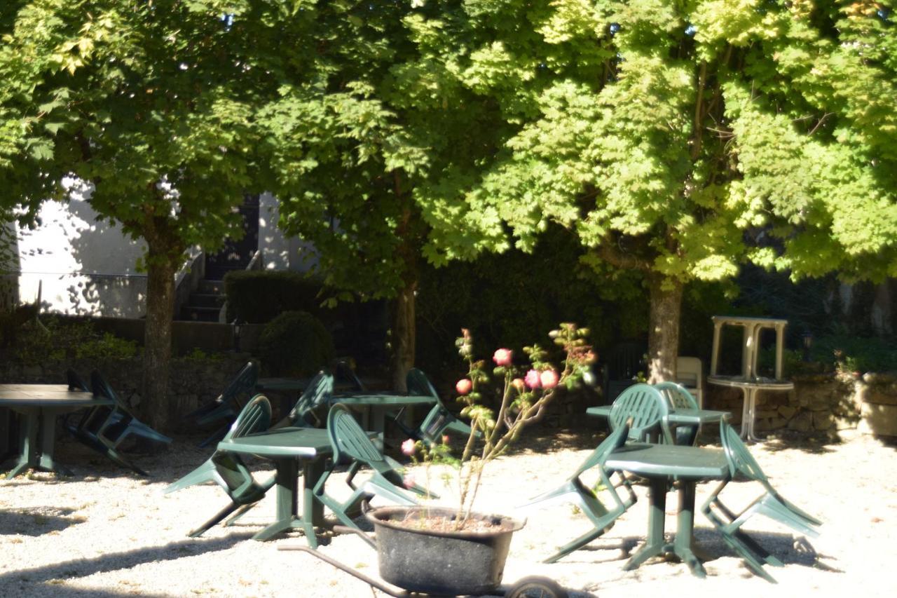 Auberge Le Rabelais Malay-le-Petit Eksteriør billede