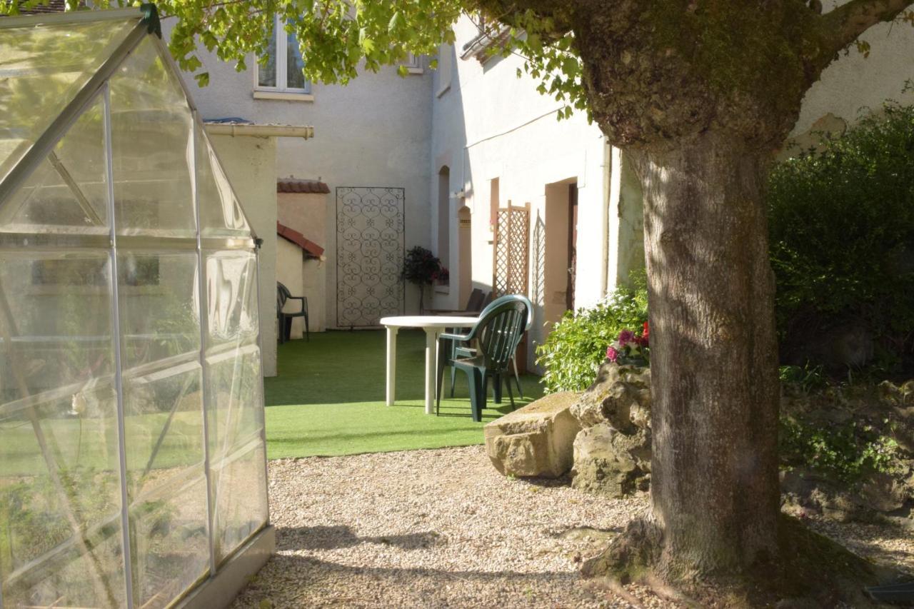 Auberge Le Rabelais Malay-le-Petit Eksteriør billede